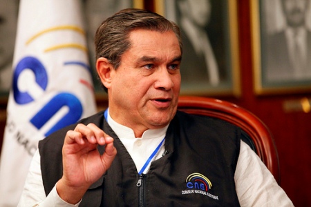 320 observadores supervisarán proceso electoral de Ecuador 